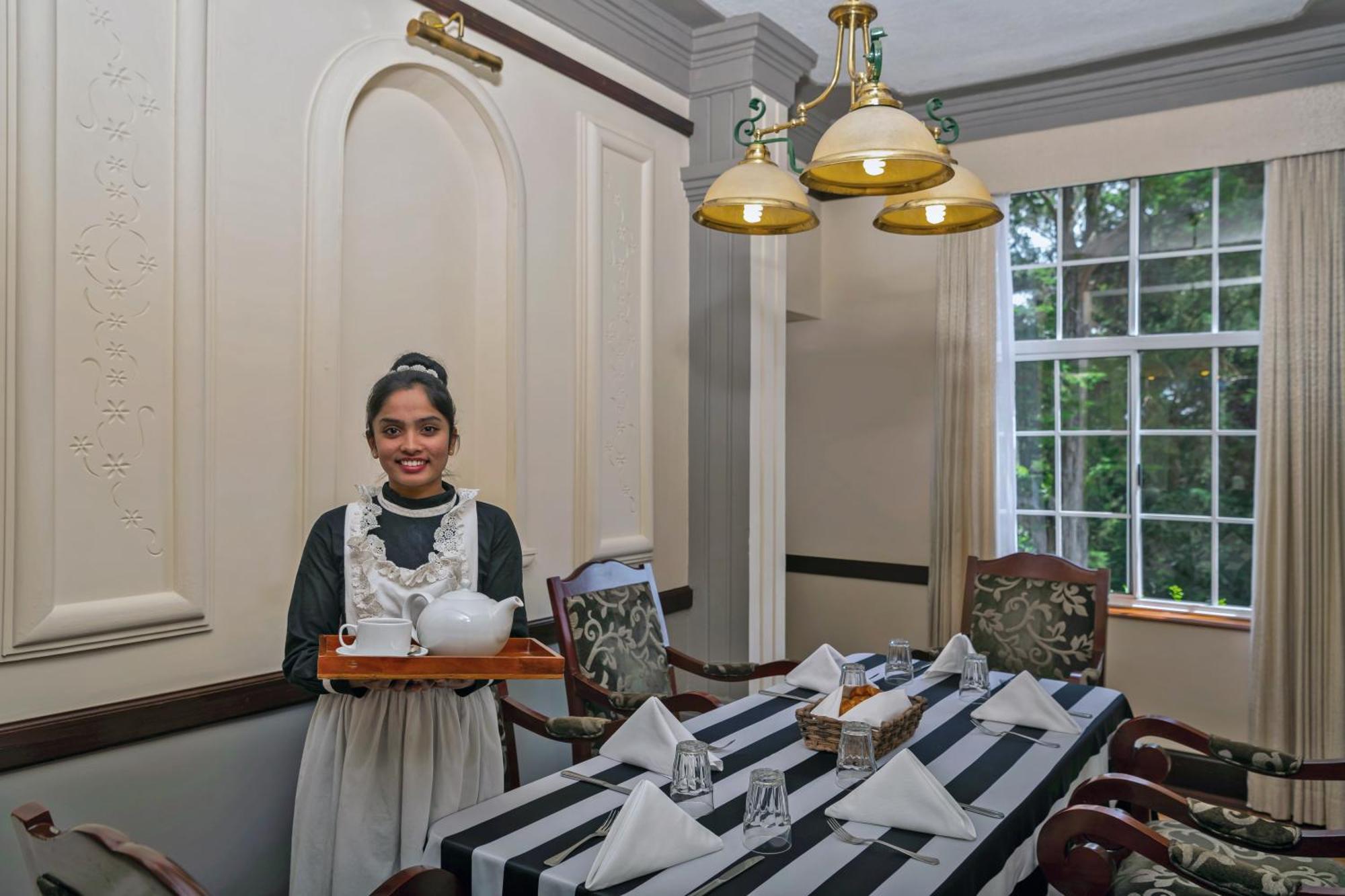 The Grand Hotel - Heritage Grand Nuwara Eliya Exteriör bild